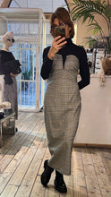 Carica l'immagine nel visualizzatore di Gallery, Abito bustier
