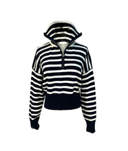 Carica l'immagine nel visualizzatore di Gallery, Maglia
