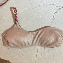 Carica l'immagine nel visualizzatore di Gallery, Costume
