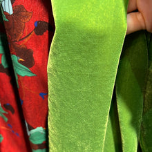 Carica l'immagine nel visualizzatore di Gallery, Kimono
